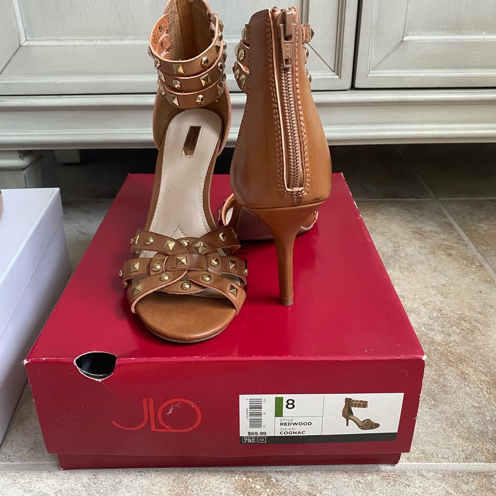 Jennifer Lopez heels. Size 8. Worn once.